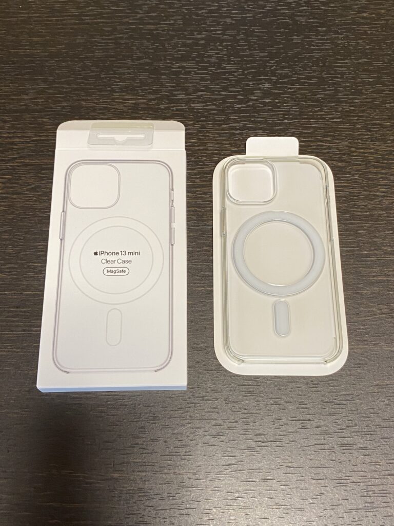 iPhone13 mini 純正カバー