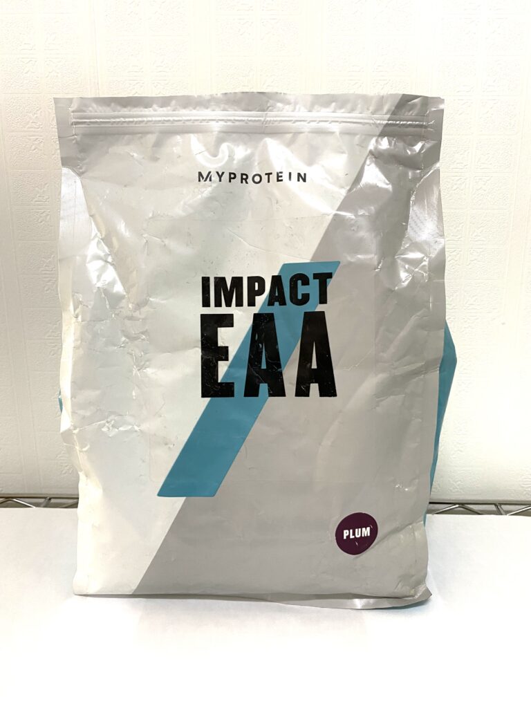 マイプロテイン Impact EAA プラム味のパッケージ